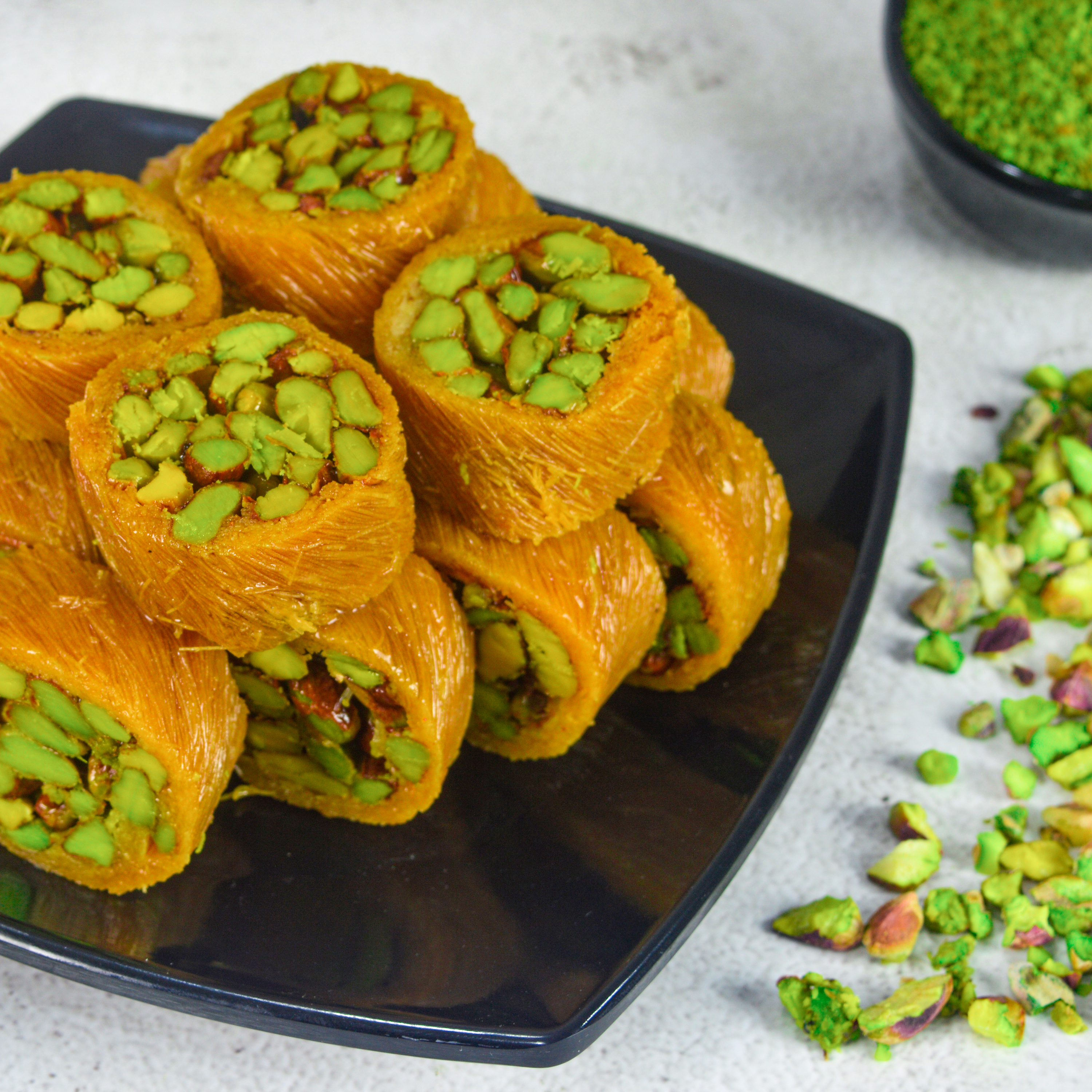 Baklava Mabroumeh Pistachio 6p
