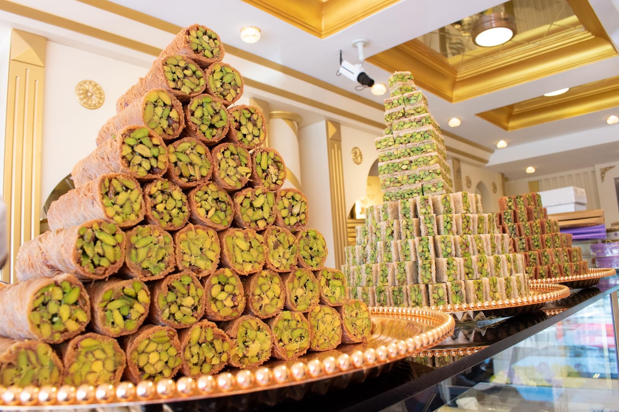 Baklava Mabroumeh Pistachio