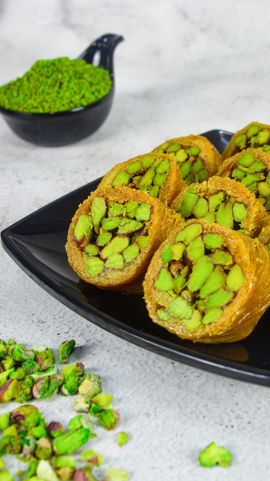 Baklava Mabroumeh Pistachio 6p